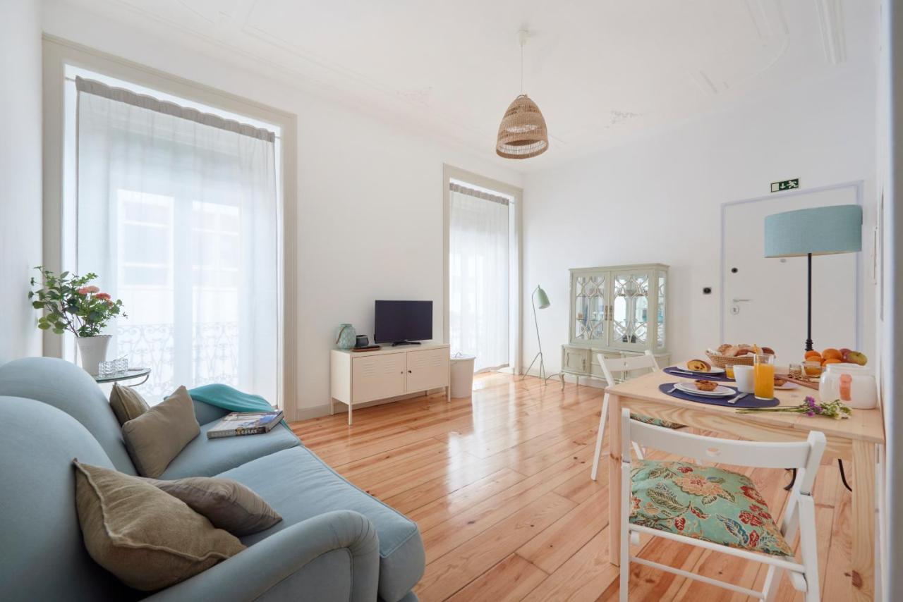 Sunny Apartment With Balcony! Lisbon Exterior photo